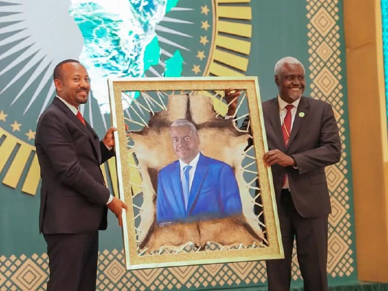 dhonkow's tweet photo. Deep gratitude to Moussa Faki Mahamat for his dedicated leadership and service as Chairperson of the African Union Commission. His commitment to Africa’s unity, peace, and progress is truly commendable. Wishing him success in his future endeavors. #AfricanUnion #AUC #Leadership https://t.co/RpbCMr0nrl