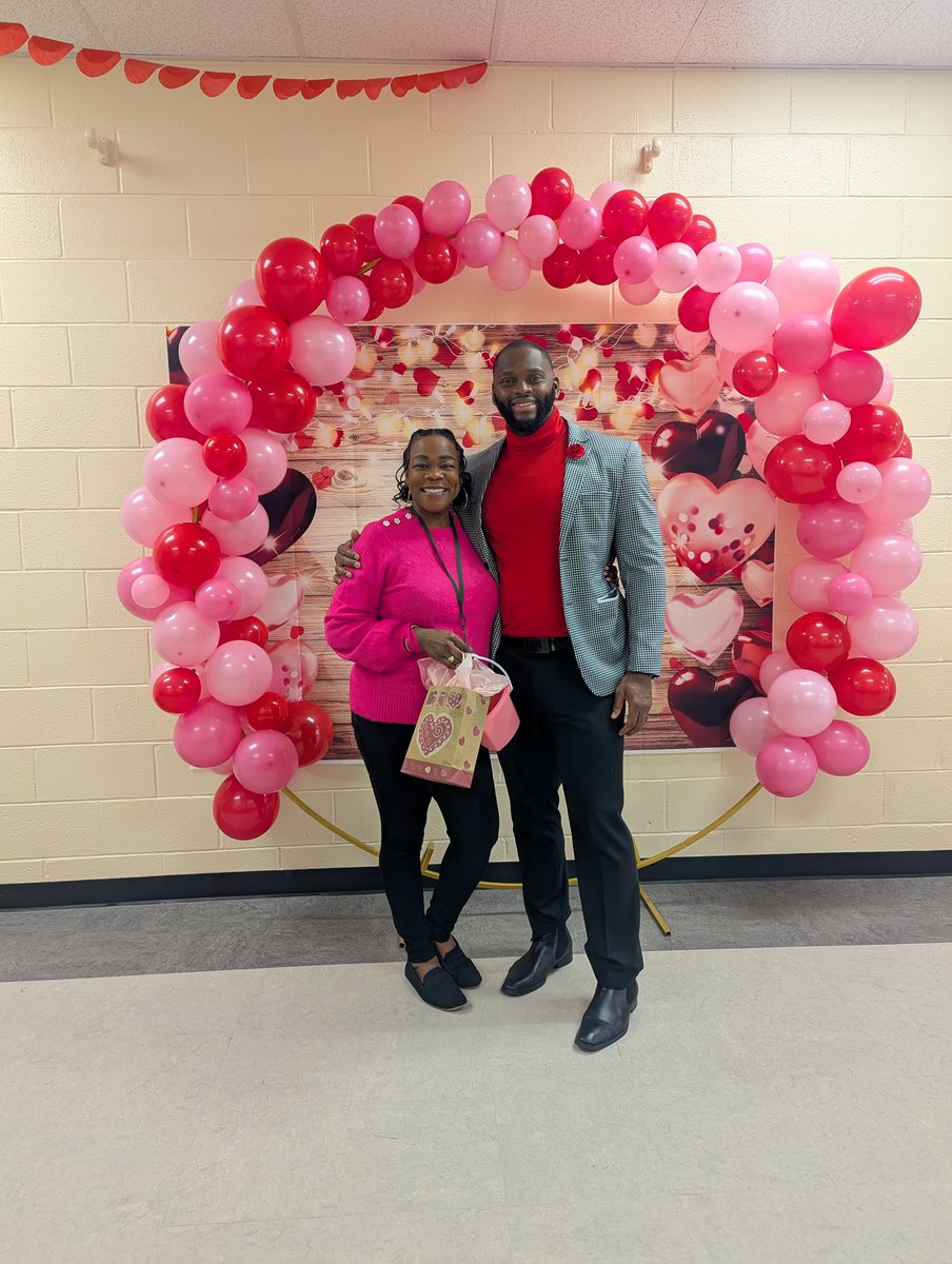 Gina Foster, Ed.S. (@ginatfoster) on Twitter photo Thank you Campbell Elementary for inviting me to be a guest reader!! For the Love of Reading was so much fun and I really enjoyed reading to your bright scholars! <a href="/ADNspire/">Arthur Davis</a> <a href="/CampbellES_FCS/">Campbell Elementary</a> Thank you Campbell Elementary for inviting me to be a guest reader!! For the Love of Reading was so much fun and I really enjoyed reading to your bright scholars! <a href="/ADNspire/">Arthur Davis</a> <a href="/CampbellES_FCS/">Campbell Elementary</a>