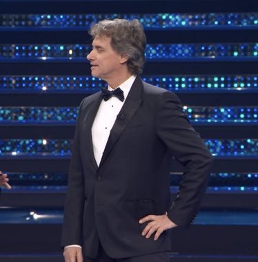 M49liberorso's tweet photo. Che grande Ministro della Cultura sarebbe
#Sanremo2025 #AlbertoAngela https://t.co/wMGQsK55n6