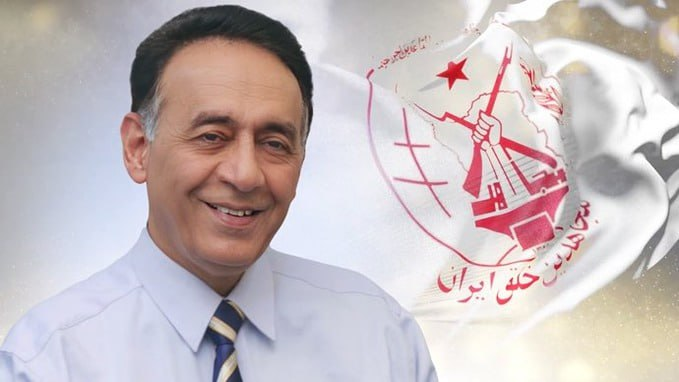 خیلی از ماها فکر میکنیم همه در این دنیا دنبال سود و منفعت خود هستند حال آنکه من به چشم خود دیدم آدمهایی را که چنین نیستند و برای آرزوی دیگران میجنگند

جایت همیشه در بینمان سبز 💚❤️‍🔥
#مجاهد #علیرضا_معدنچی