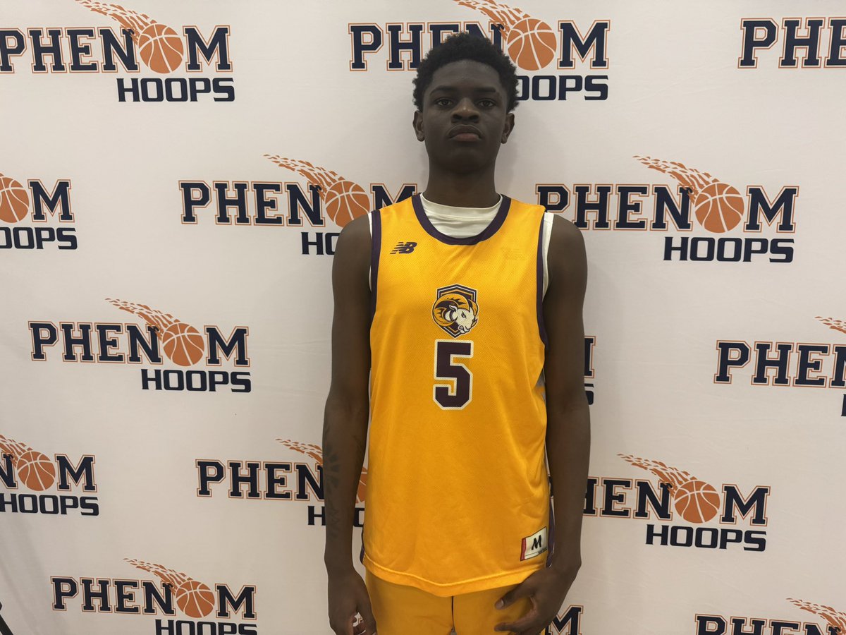 The trio of Tayshaun Whitner, Quasim Oden &amp; Zymari Buck have been key pieces for Word of God Post Grad this season. #PhenomPrepShowcase