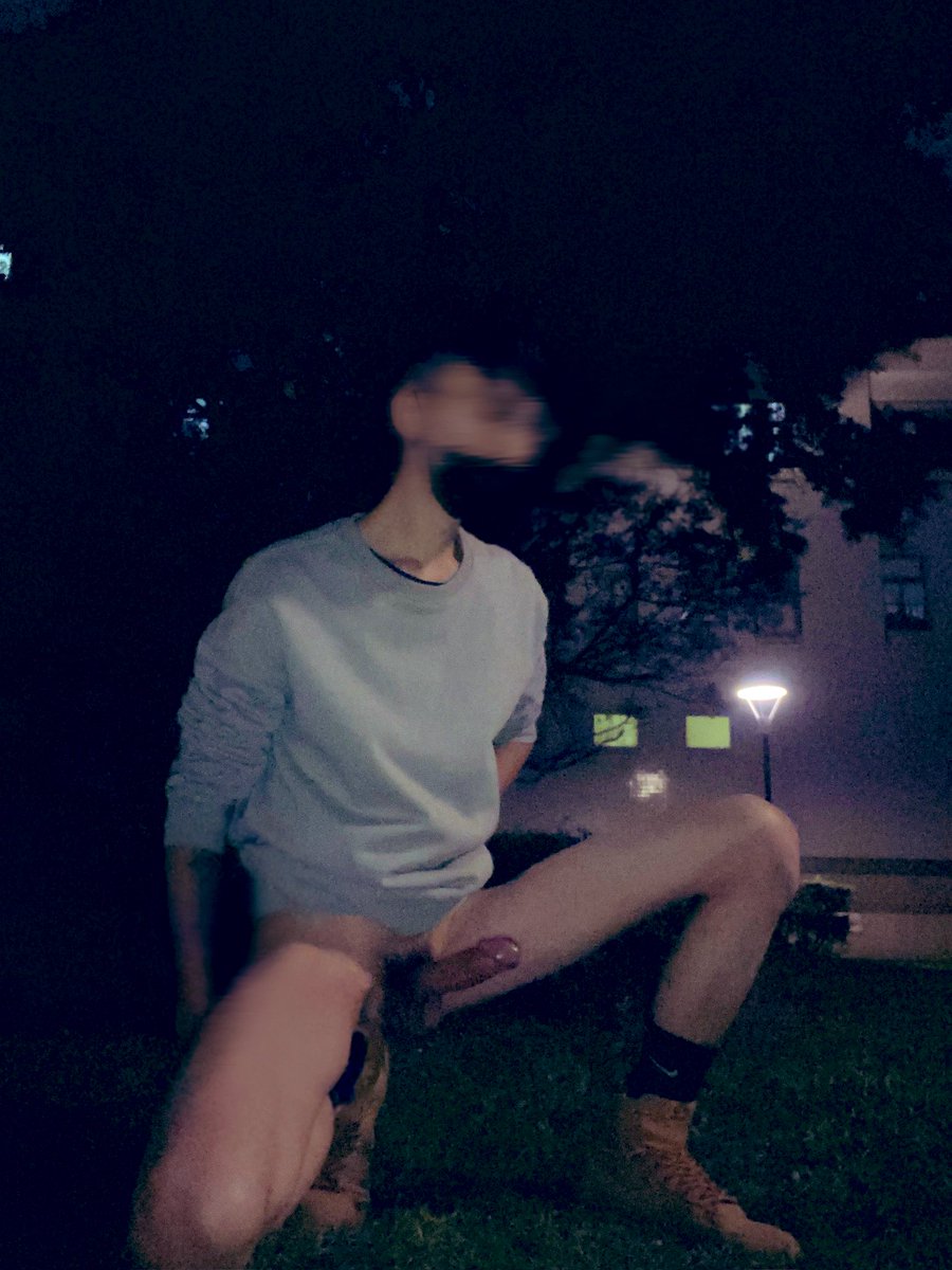 稍微復活個一天回完訊息 我要繼續充電了
(˶‾᷄ ⁻̫ ‾᷅˵)

#INFJ的充電時間🔋