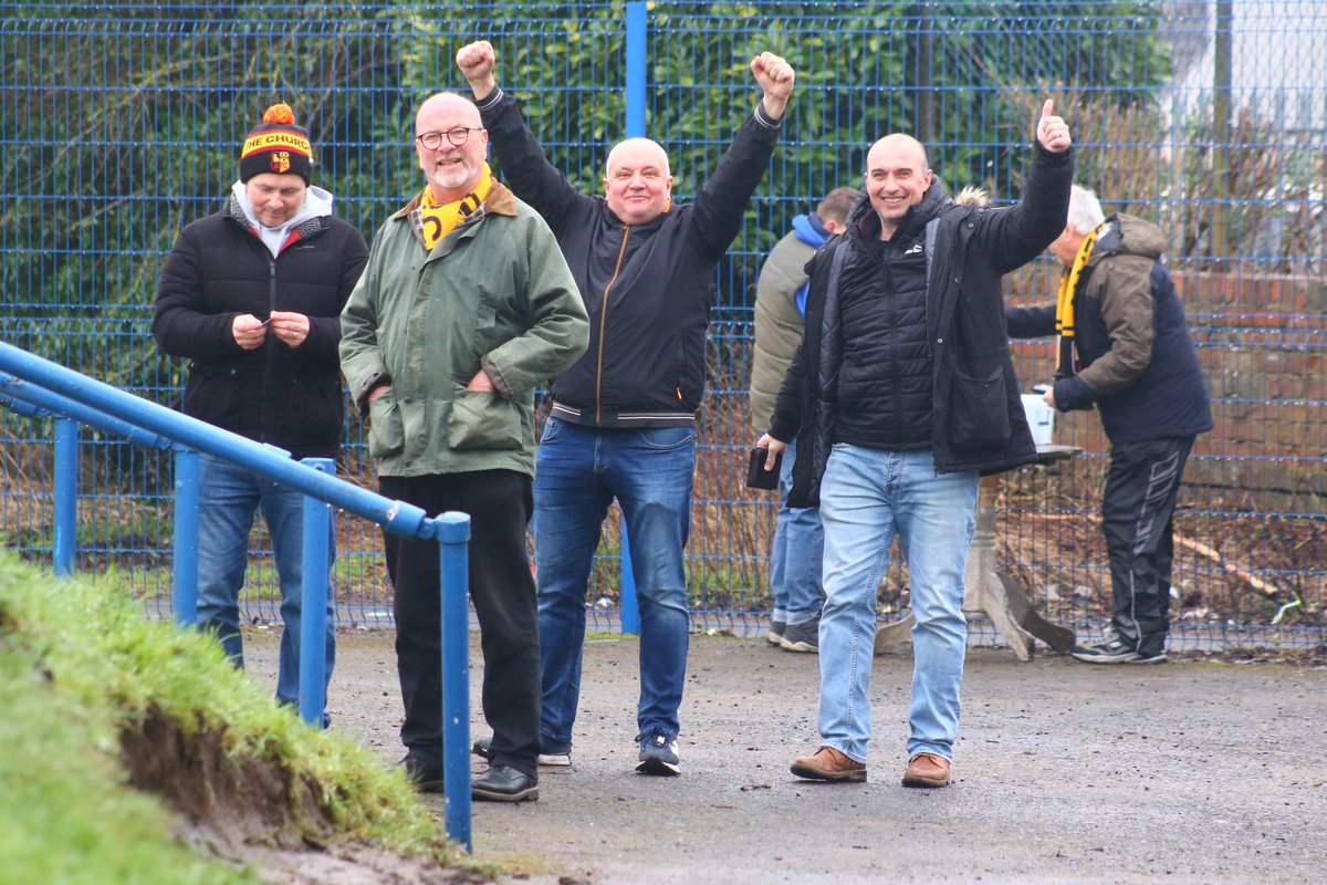 Alvechurch1st's tweet photo. Thank you for sticking with us and for your wonderful support this afternoon, Church fans. You helped us gain that point today! 👏 

We will need the same at Banbury United on Tuesday night. Join us there! 💛 https://t.co/boBcvz2mvl