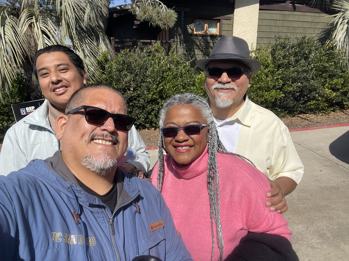 itsvasquez2u's tweet image. Great start to the day joining my #dodstem colleagues from @TGRFound at the @thegenesisinv . Thank you for the invite, it was great meeting  Joe Wilkins and learning more about TGR’s mission. Even had the privilege of running into my colleague @robertacamaren1 !