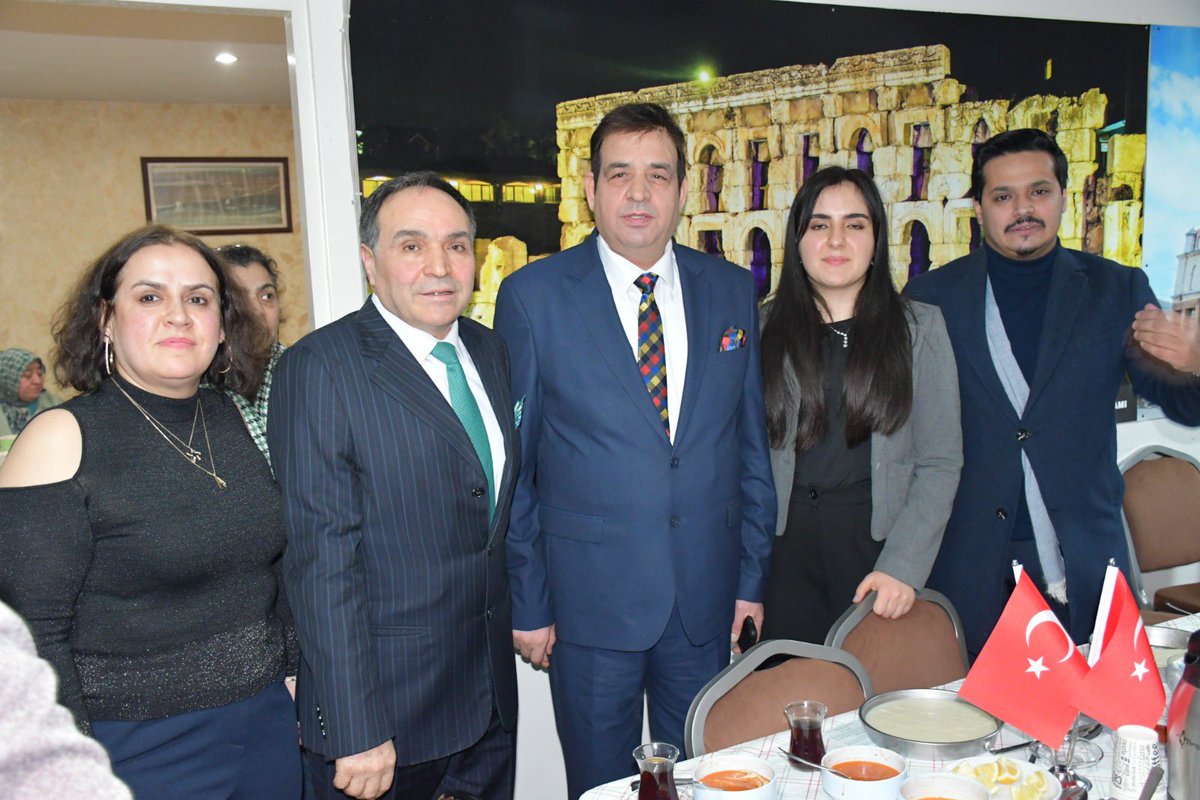 Yozgat Kültür ve Dayanışma Derneği geleneksel Arabaşı etkinliğimizde bir araya geldik. Her zaman olduğu gibi Yozgat milletvekili Sayın Lütfullah Kayalar bakanımız hemşerimizi yalnız bırakmadı.iyi parti genel idare kurulu üyesi sayın Mümin Günler başta olmak üzere geceye katıldı