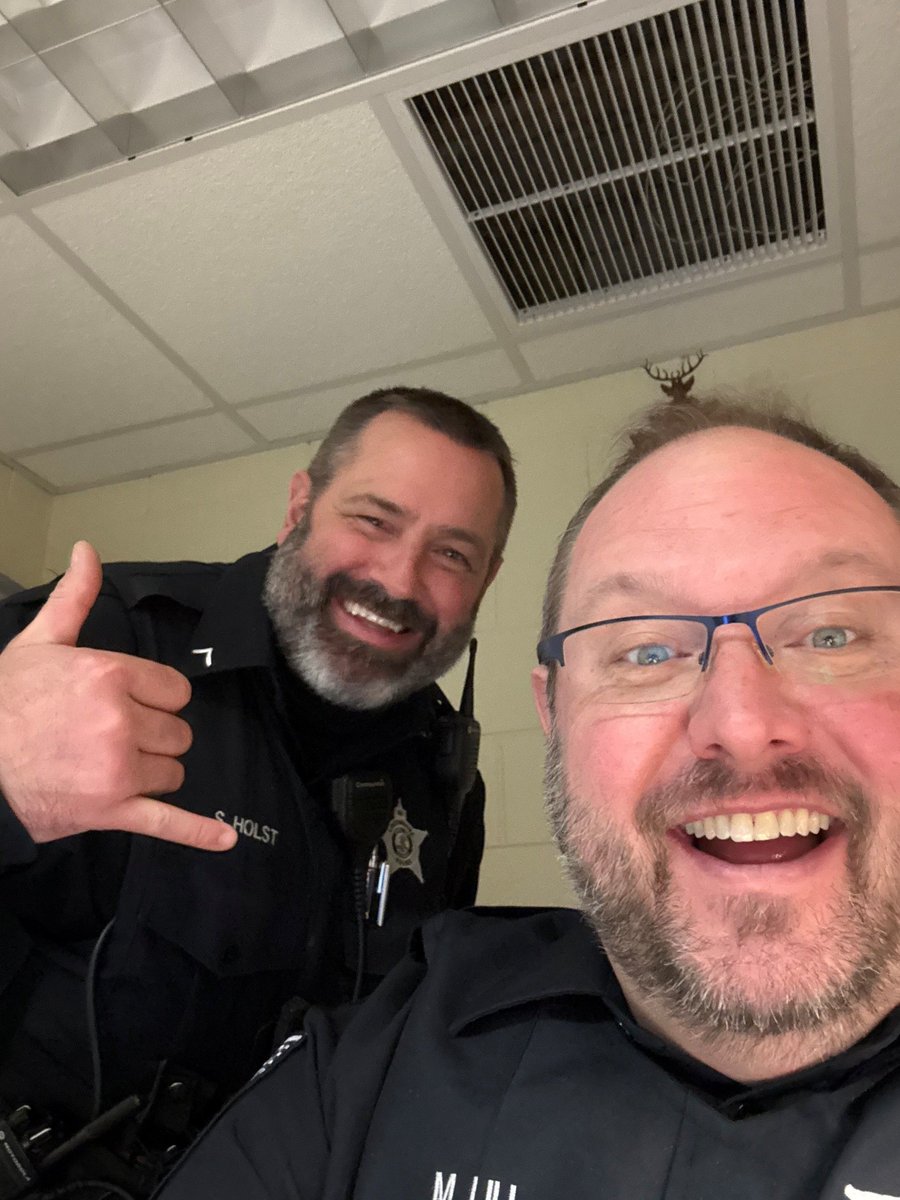 Happy National School Resource Officer Day to Officer Lill and Officer Holst! Thank you for all of your hard work keeping <a href="/stevensonhs/">Stevenson High School</a> safe.