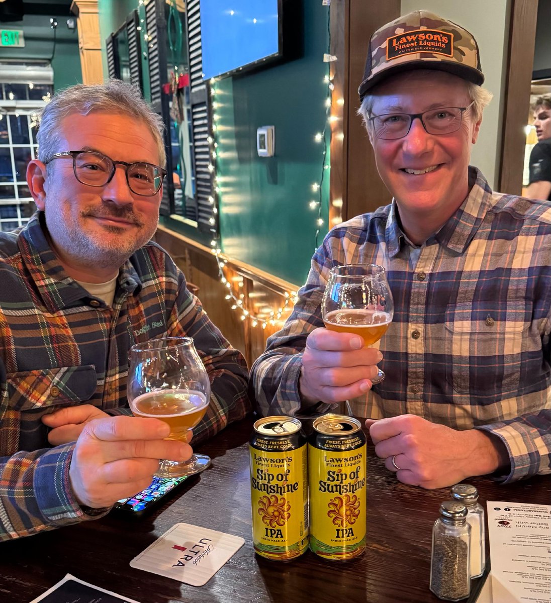 olivebarct's tweet photo. Celebrating the love of craft beer with the people who make it happen! 🍺 A big shout-out to Sean Lawson of Lawson's Finest Liquids and Brett from Hartford Distributors for joining us at Olive Bar! https://t.co/oY6LJoNZnf
