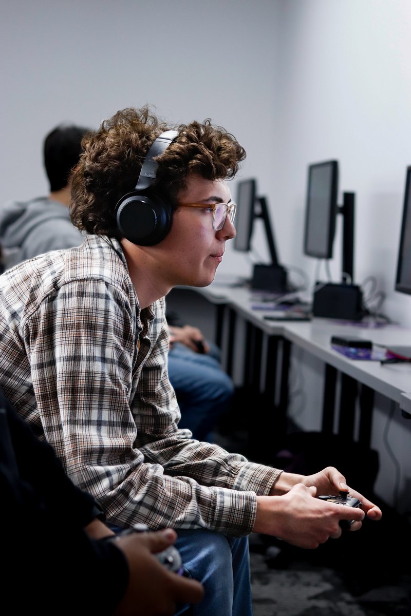 Esports_GCU's tweet photo. Another night of battles is complete! Stro is our champion!🏆 GGs to all who competed. Come back next week and fight to the top!
#esports #gcuesports #firefoxfriday #gaming https://t.co/RhghTeFbuQ