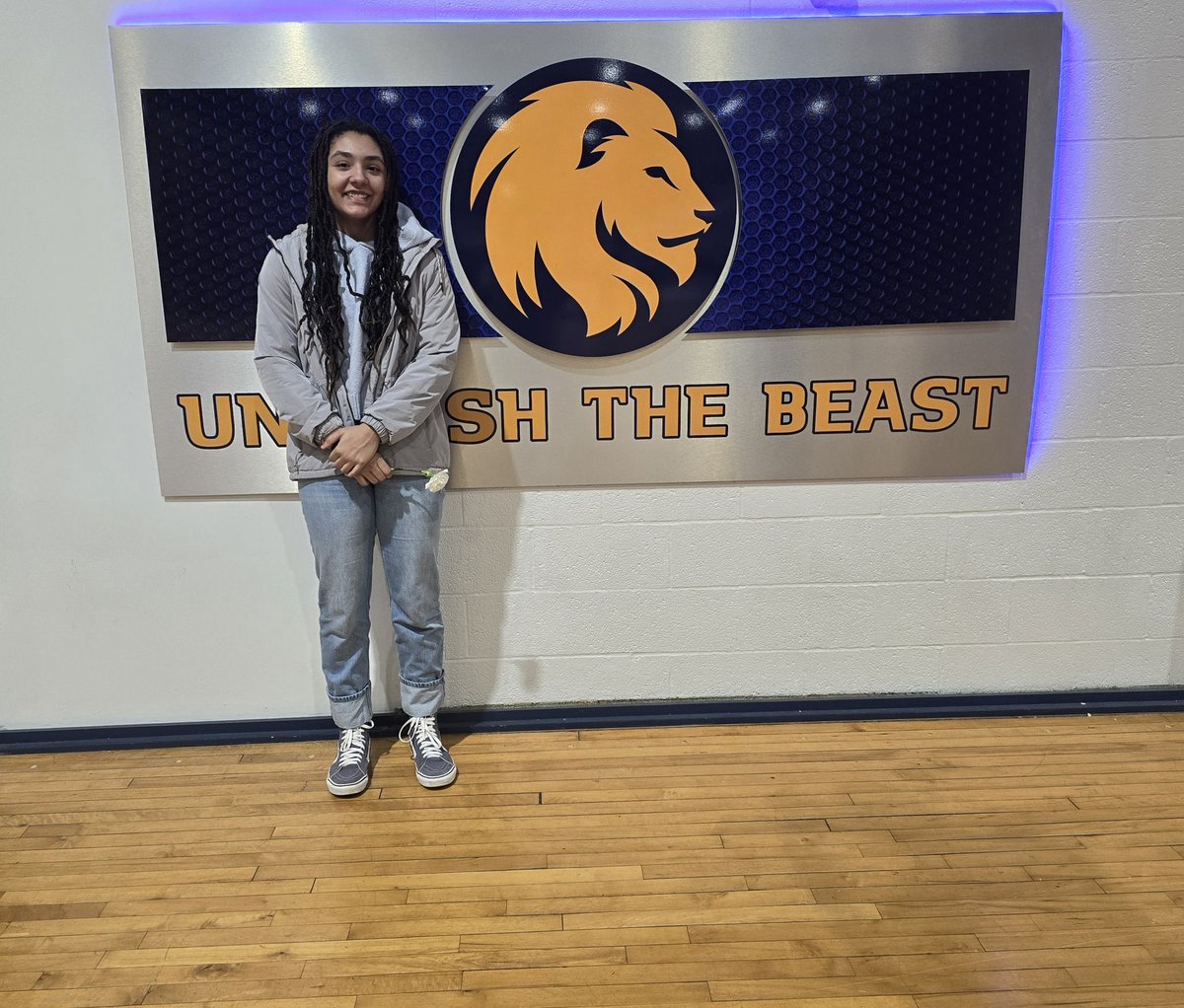 Ti'Heiress Davis (@heiressti) on Twitter photo Thank you to the coaching staff at <a href="/Lion_WBB/">East Texas A&M WBB</a> for the opportunity to come down. I loved seeing what it takes to be at the next level! I can't wait to come down again! <a href="/CoachValKing/">Val King</a> <a href="/_Coach_B/">BrechelleBeachum</a> <a href="/TrevorMoyer24/">Trevor Moyer</a> <a href="/JaedynDeLaCerda/">Jaedyn De La Cerda</a> <a href="/coach_madi24/">Madi Washington</a>
<a href="/FutureStars_Ok/">Will Holiman Jr</a> <a href="/CoachDredway/">Dalante redway</a> <a href="/2026_swarm/">Oklahoma Swarm 2026</a> Thank you to the coaching staff at <a href="/Lion_WBB/">East Texas A&M WBB</a> for the opportunity to come down. I loved seeing what it takes to be at the next level! I can't wait to come down again! <a href="/CoachValKing/">Val King</a> <a href="/_Coach_B/">BrechelleBeachum</a> <a href="/TrevorMoyer24/">Trevor Moyer</a> <a href="/JaedynDeLaCerda/">Jaedyn De La Cerda</a> <a href="/coach_madi24/">Madi Washington</a>
<a href="/FutureStars_Ok/">Will Holiman Jr</a> <a href="/CoachDredway/">Dalante redway</a> <a href="/2026_swarm/">Oklahoma Swarm 2026</a>