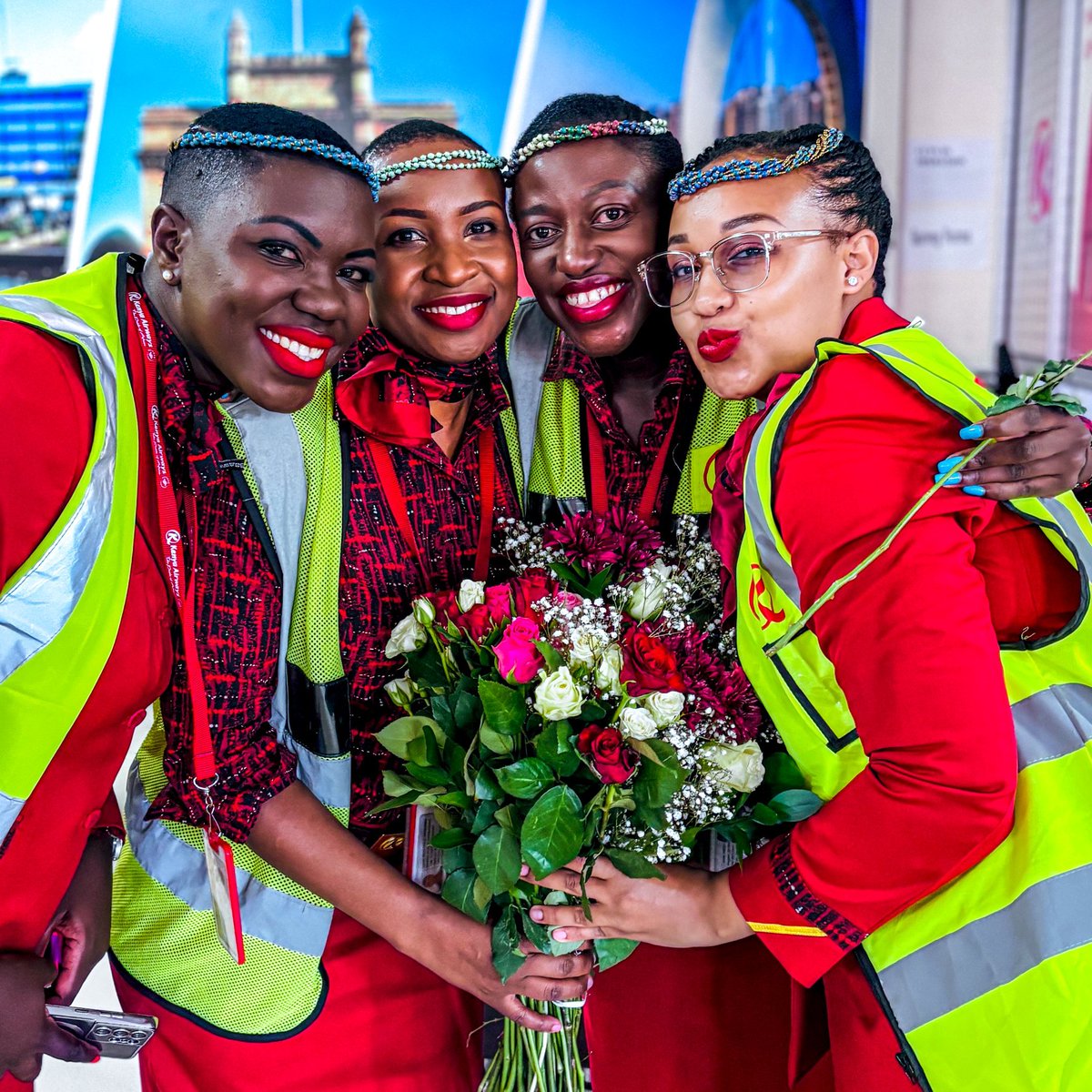 IN PICTURES: Love is in the air literally! ❤️✈️ From behind the counters to the heart of operations, our incredible teams across different touchpoints are celebrating Valentine’s Day with joy, smiles, and unwavering dedication. #WithYou #ValentinesDay
