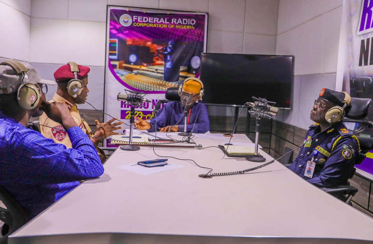 Fedfireng's tweet photo. In a bid to curtail incessant tanker fires and their attendant deaths, CF Suleiman Anas (Controller, Inspection, Investigation & Enforcement) represented the Controller General of Fire, Abdulganiyu Jaji, on FRCN's @radionigeriahq Radio Link live program. He emphasized on proactive measures for public safety.
 ACM Omeje (FRSC) @FRSCNigeria & AVM Kennedy Mataluwo (NEMA) @nemanigeria, were also in attendance

🔹 Collaboration remains key to fire prevention! 🚒🔥