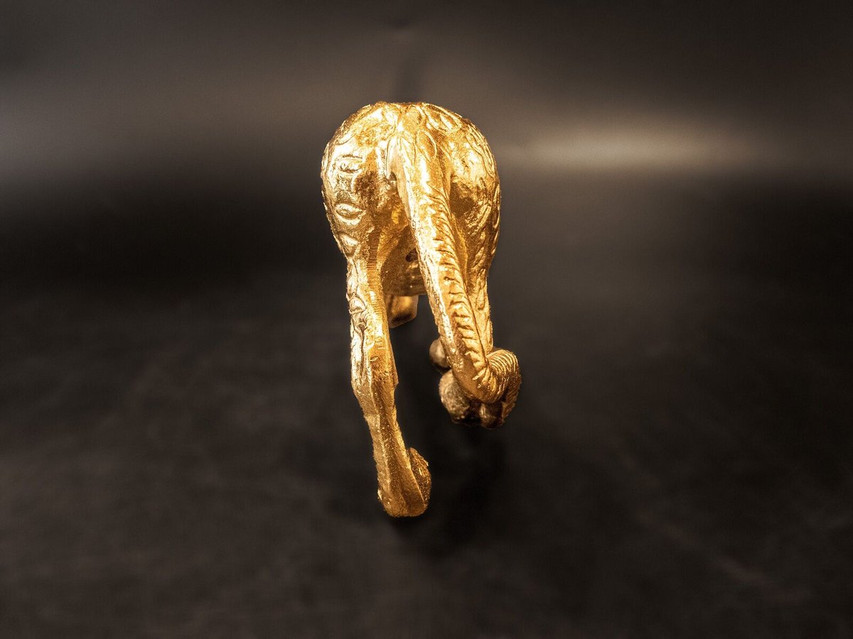 InventifDesigns's tweet image. #vintagedining #vintagesilver Brass Leopard Statue Sculpture Tiger 10.5"
$125.00
Get here inventifdesigns.com/products/brass…