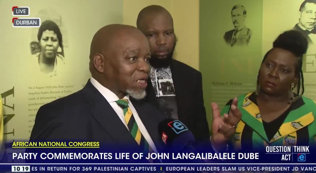 Comrade Gwede is confused; how can a larger number oppress a smaller number.... EISH??
#SouthAfrica 
#stupidshittheancsays