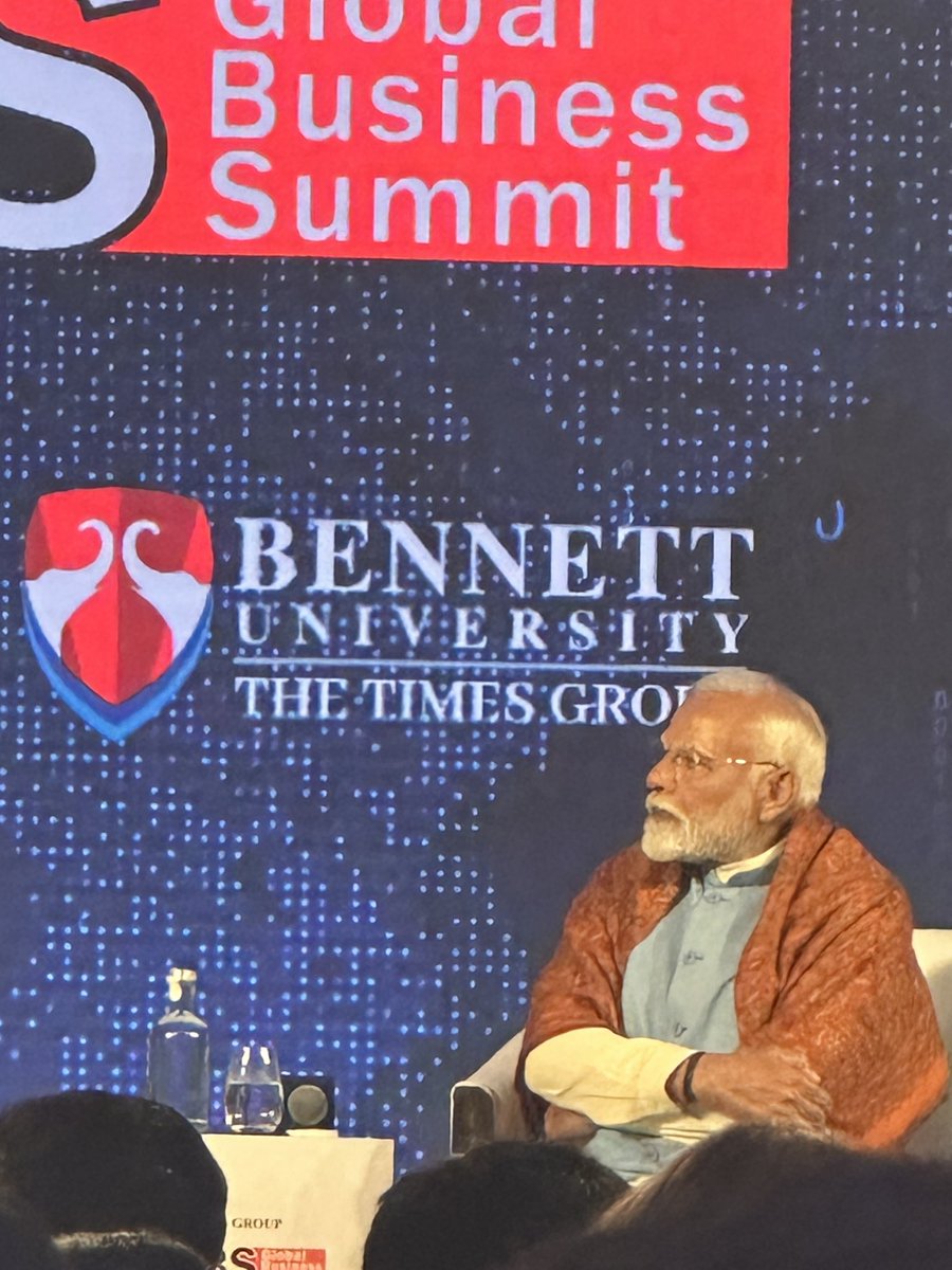 NickSarma's tweet image. Wrapping up the week with an insightful hour-long address by Prime Minister @narendramodi. Spoke extempore, spoke with passion, covering key microeconomic issues &amp;amp; reforms. 

Impressive energy levels, especially right after his US trip. 

#GBS2025 #ScriptingATomorrow @ETNOWlive