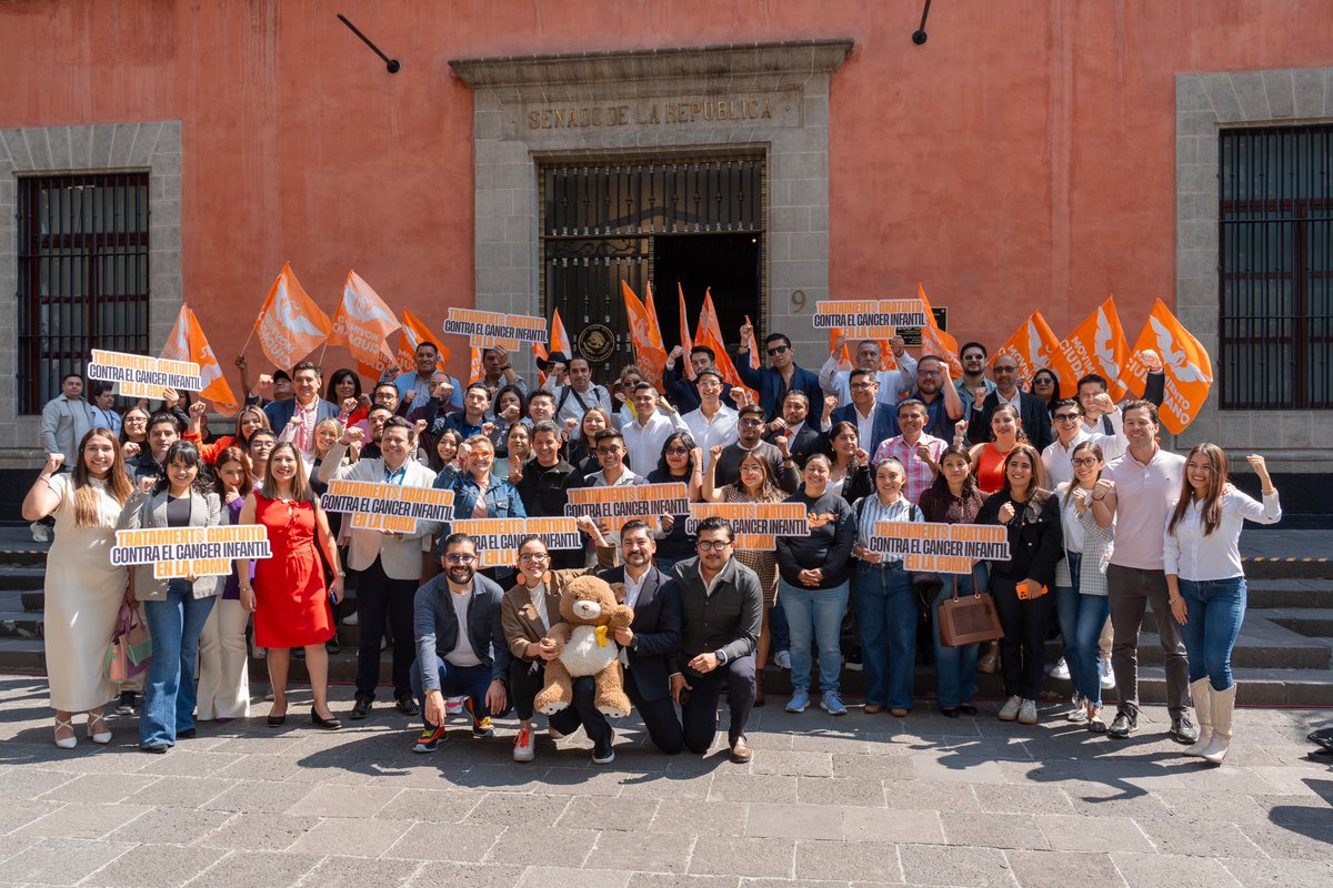 🎗 En Movimiento Ciudadano lo damos #TodoContraElCáncerInfantil

Las niñas y los niños de la CDMX pueden tener tratamientos, medicinas y atención gratuita.  Seguiremos impulsando esta causa en el Congreso, en las calles y en cada alcaldía.💪🍊