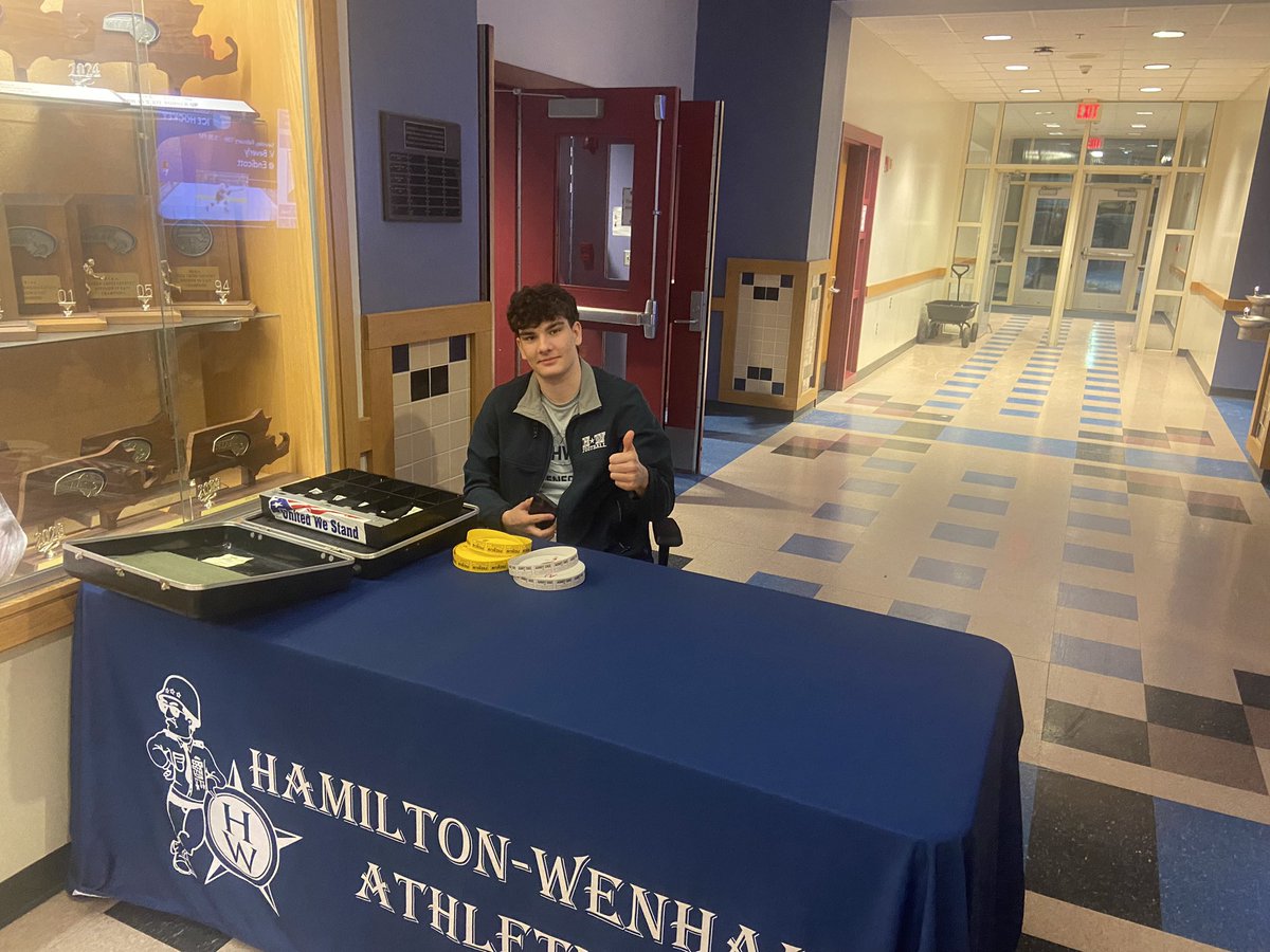 HW Athletic Dept. tweet media