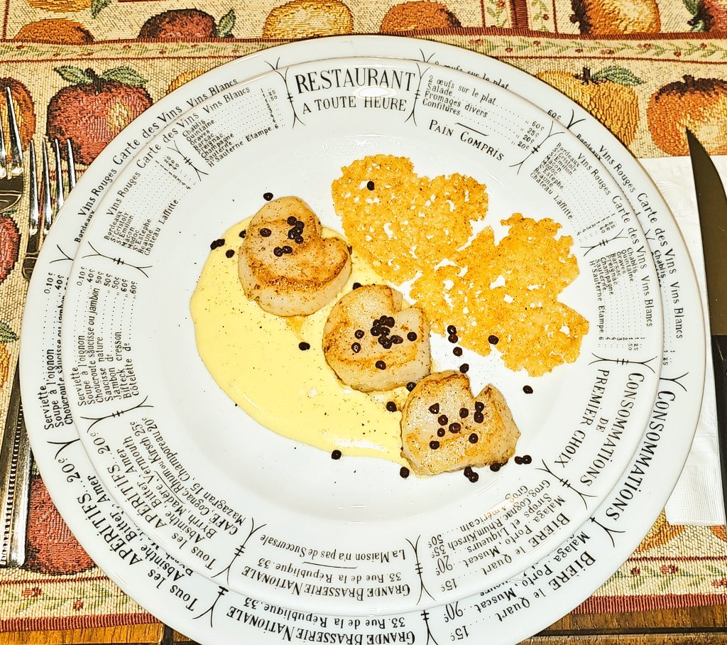 Atheen_'s tweet photo. For this week's #TwitterBakeoff, the theme was a Valentine's dinner for two. The menu was:

♥ Seared carved Colossal scallops on Pecorino hollandaise

❤️ Reverse seared prime veal chop with Cognac morels sauce

♥️ Mini wedding cake copy

Here goes! 😍❤️ @ebeth360 @BakeoffJudge https://t.co/srs49wyS7w