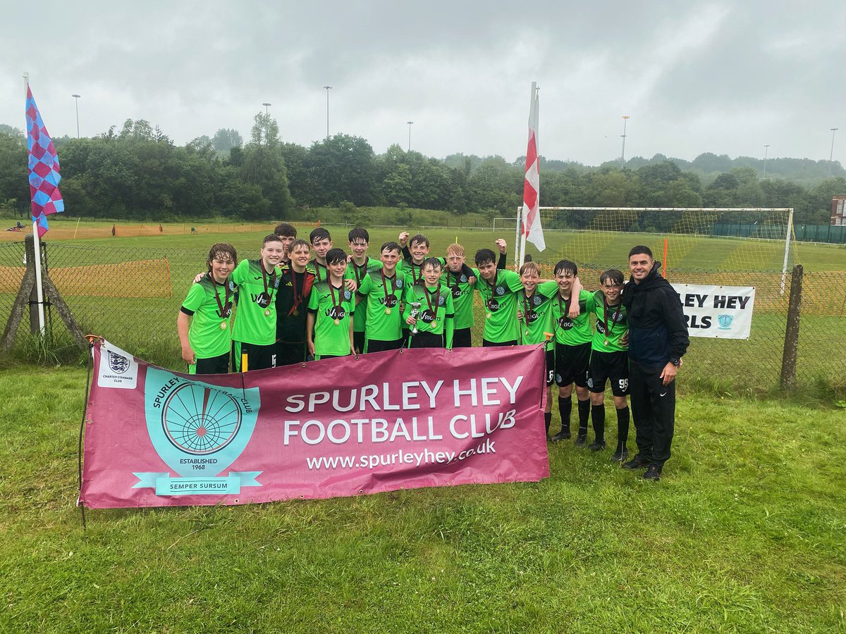 Page Celtic U14 βοΈ (@pagecelticu14) on Twitter photo Looking to add to our team on a Saturday playing in a very competitive <a href="/LCPL2012/">Liverpool CPL</a> Train Wednesdayβs <a href="/PSoccerCentre/">Prescot SoccerCentre</a> 6-7pm. This is due to a few of our players involved with @KnowsleySFA School Boys. DM if interested β½οΈβοΈ Looking to add to our team on a Saturday playing in a very competitive <a href="/LCPL2012/">Liverpool CPL</a> Train Wednesdayβs <a href="/PSoccerCentre/">Prescot SoccerCentre</a> 6-7pm. This is due to a few of our players involved with @KnowsleySFA School Boys. DM if interested β½οΈβοΈ