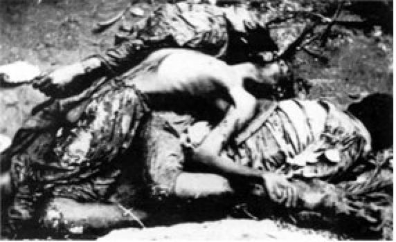ANPIRomaPosti's tweet photo. È il #15febbraio 1936 quando l’esercito italiano, nei pressi del monte #AmbaAradam, a nord di #AddisAbeba, provò a piegare la resistenza locale una volta per tutte. La battaglia si risolse grazie all'#iprite rilasciato a bassa quota dall’aviazione su tutto.Anche sui civili. https://t.co/keuaJBrlEJ