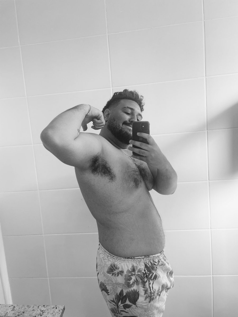 gustparamore's tweet image. Tentando mudar meu estilo de vida esse ano e já tô tendo resultados 🥹