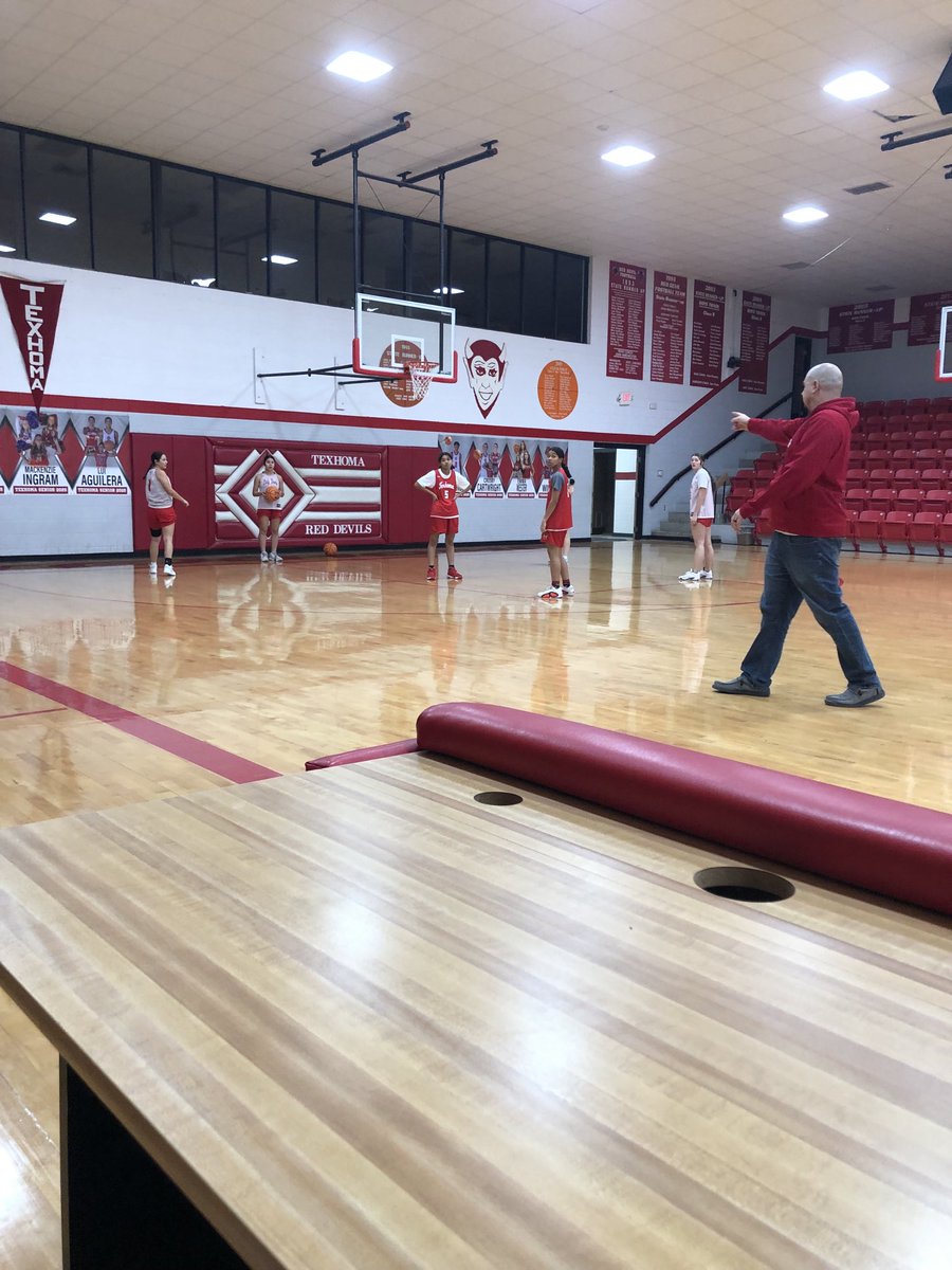 Championship Saturday!
Class A, Area 4, District 8
Lady Devils vs Turpin!
Devils vs Turpin!
#RedDevilBB
#surviveandadvance