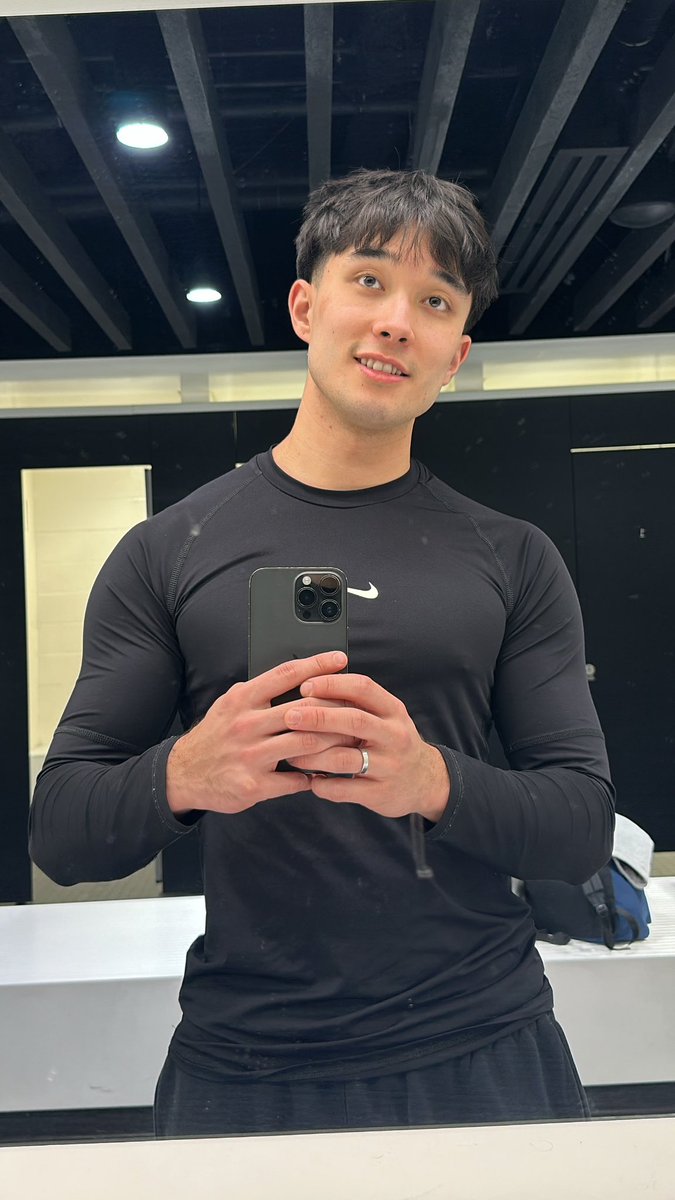 Good mornimg Fam have a good day :)