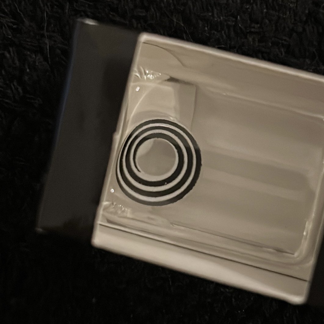 𝔐𝔦𝔰𝔱𝔶 𝔉𝔶𝔢 🦇🖤 tweet media