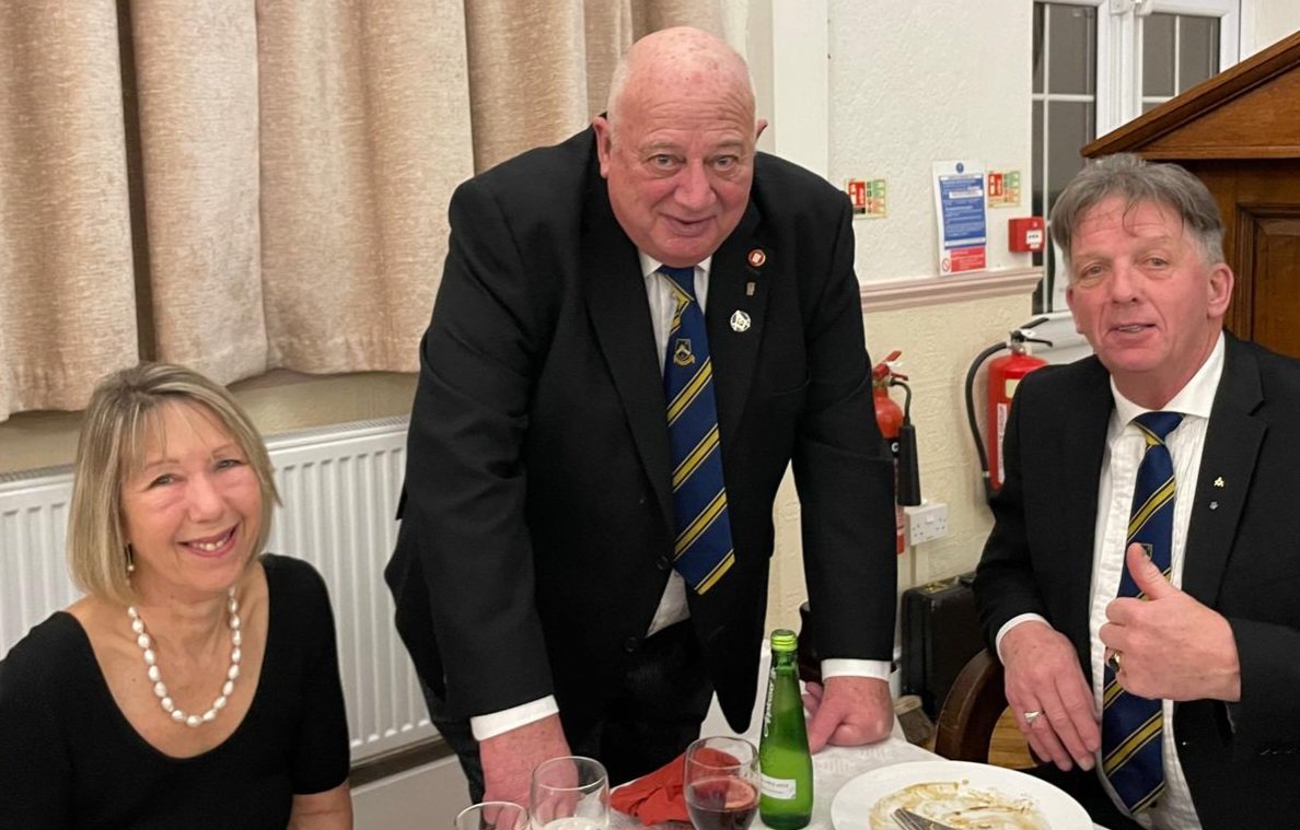 Robert Vaughan tweet media