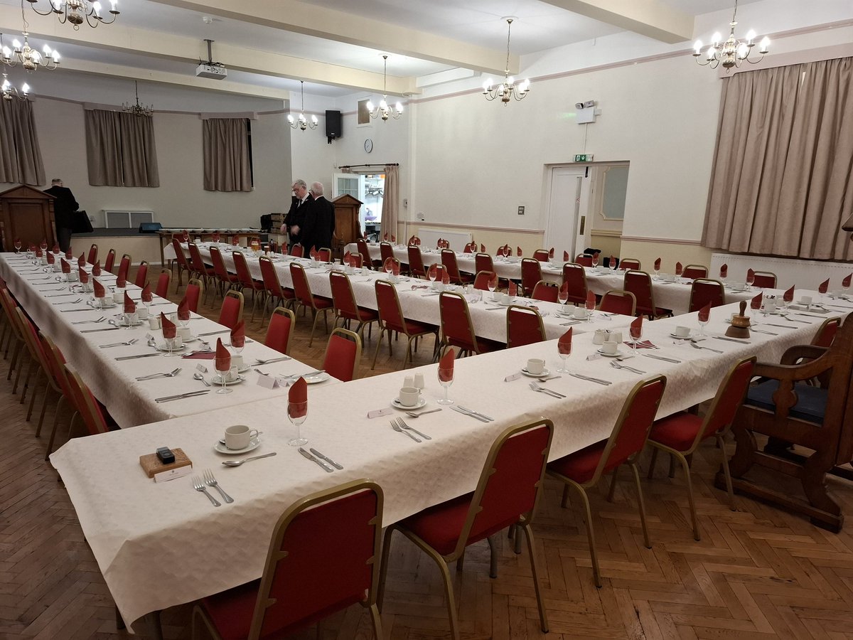 Robert Vaughan tweet media