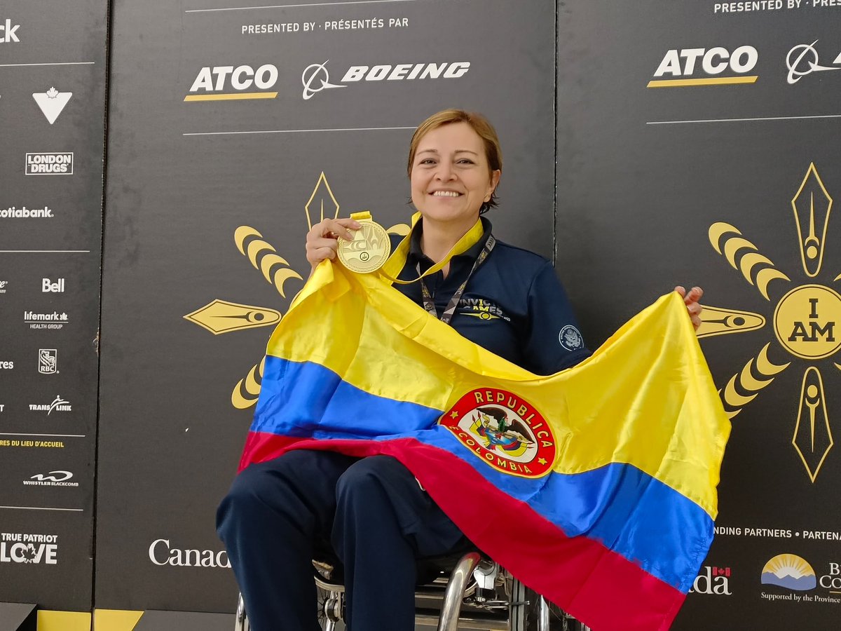 mindefensa's tweet photo. ¡Siguen los triunfos del ‘Team Colombia’ 🇨🇴 en Canadá 🇨🇦!

No fueron una, ni dos, ni tres, sino 15 medallas: 4 de oro 🥇, 7 de plata 🥈 y 4 de bronce 🥉, que nuestros veteranos de la Fuerza Pública, en condición de discapacidad, se colgaron en la competencia de natación 🏊 en los #InvictusGames2025.

Estos guerreros siguen demostrando que, con perseverancia, todo es posible. Gracias por emocionarnos con estos triunfos que son de todo un país 💪.