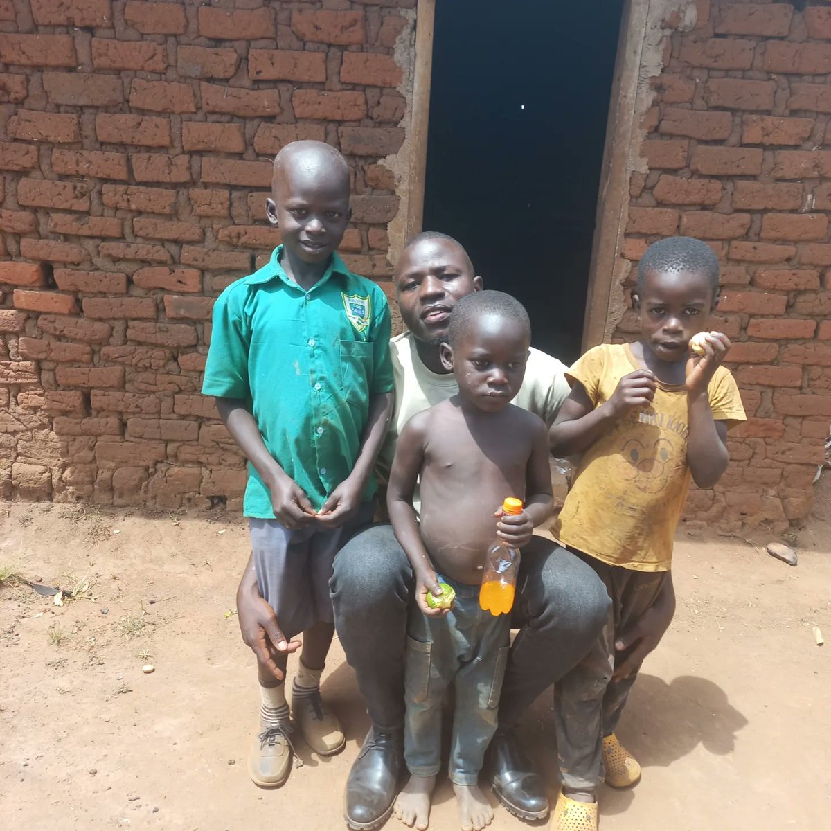 Their smiles tell a story of resilience.These orphans in Kyankwanzi have little, yet they hold onto hope. No child should face the world alone. Let’s stand together and be the reason they smile brighter! 
RT, tag a friend &amp; let’s create change!  #MeshanOrphansAid #HopeForEveryCh