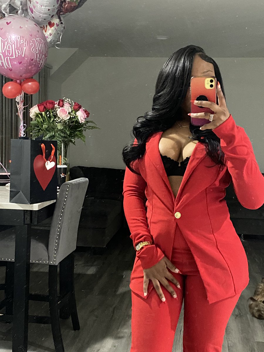 PrettyD__'s tweet image. Angel with an attitude ❤️