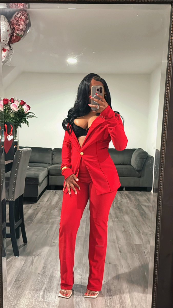 PrettyD__'s tweet image. Angel with an attitude ❤️