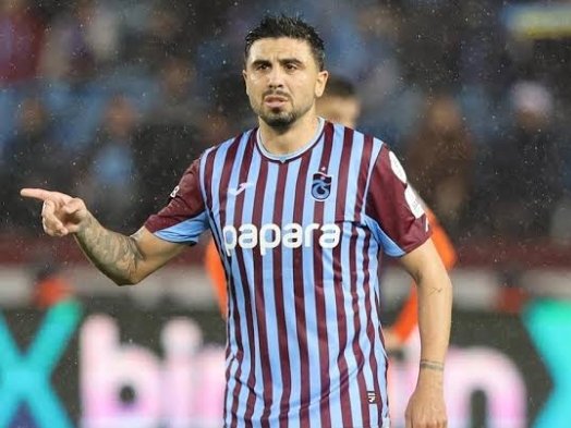 Şenol Güneş bizim göremediğimiz fakat senin gördüğün ne var Allah aşkına açıkla !?