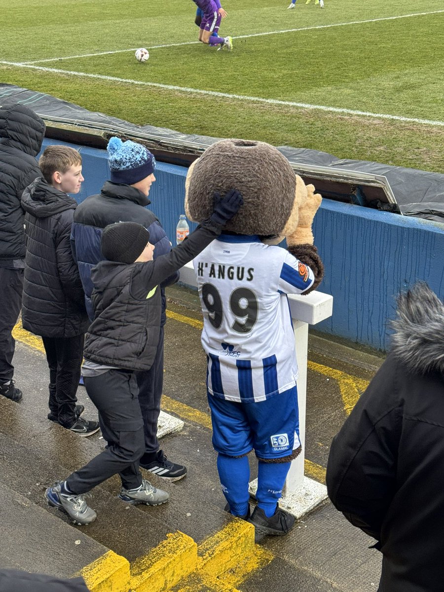nick_raine's tweet photo. #Hartlepool V #MaidenHead #Hangus https://t.co/BaVTkmpgll