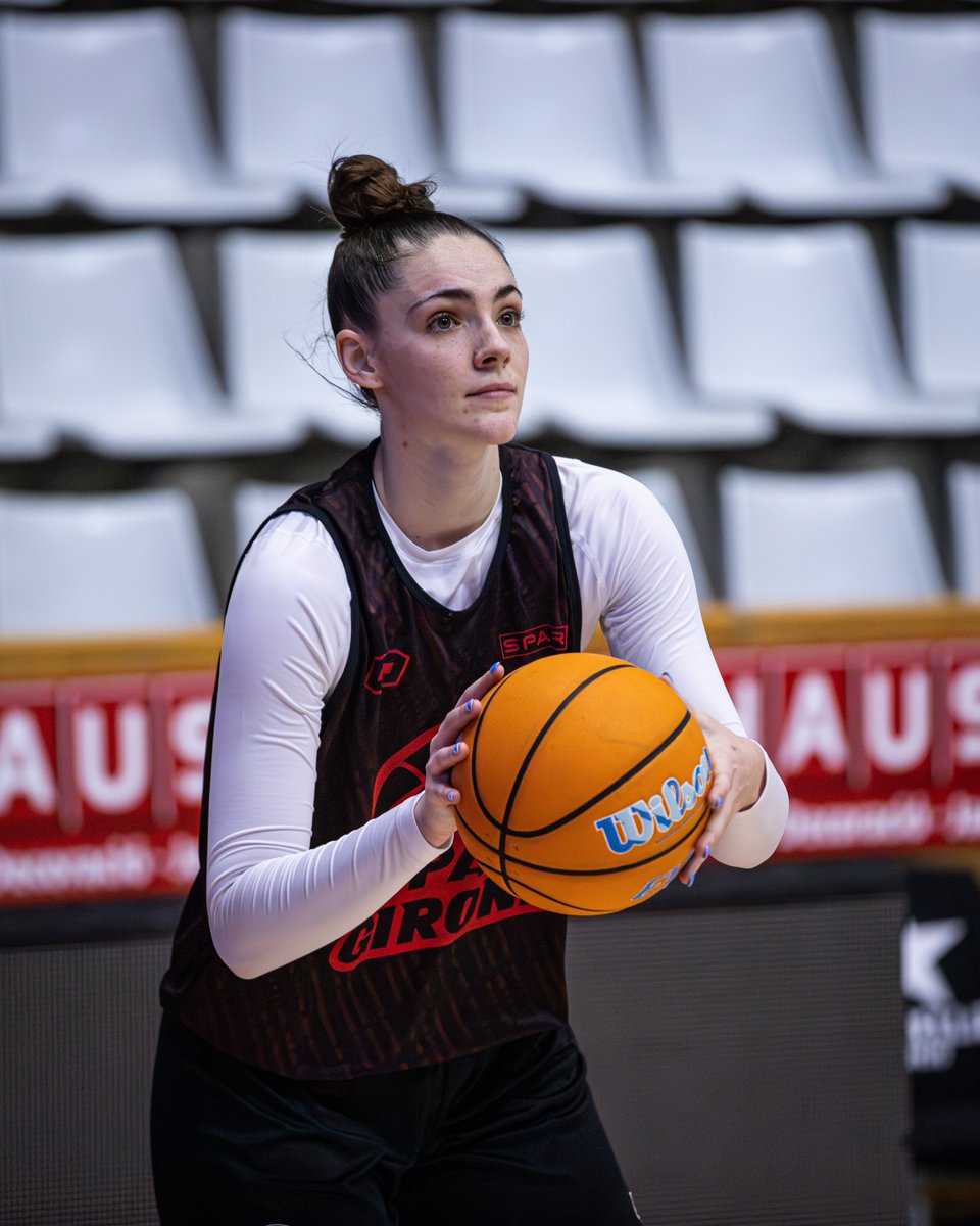 unigirona's tweet image. Demà partidàs a Fontajau! 

🆚 Valencia Basket
📍 Fontajau
📅 16/02
⏰ 12:00 h
📺 @esport3 i Teledeporte
🎙️ Girona FM

🎟️ Entrades a unigirona.at

#SomhiUni #MésUniQueMai