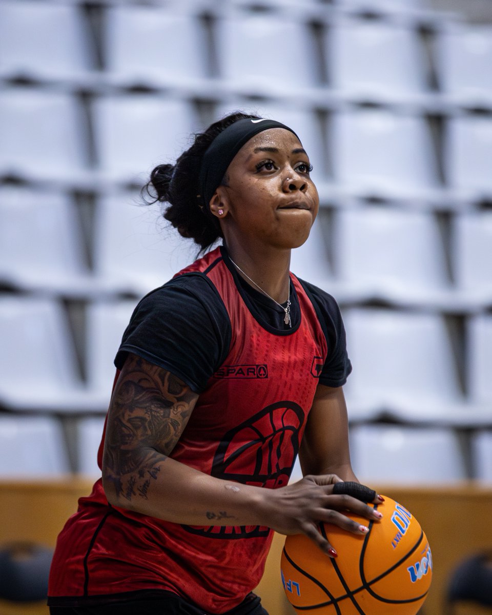 unigirona's tweet image. Demà partidàs a Fontajau! 

🆚 Valencia Basket
📍 Fontajau
📅 16/02
⏰ 12:00 h
📺 @esport3 i Teledeporte
🎙️ Girona FM

🎟️ Entrades a unigirona.at

#SomhiUni #MésUniQueMai