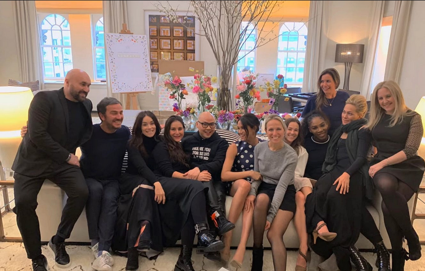 artbyskym's tweet photo. Question for squaddos that praise Meghan as a "black" woman: How many black communities has she helped? How many black communities have you seen her in? She hangs with a predominately white crowd of "friends" and the black people she associates with are wealthy. Proud of her now? https://t.co/Rdv5kQLb1O