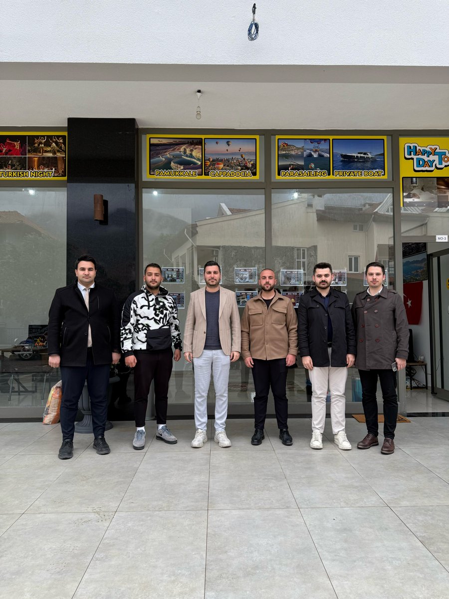 Ceylankoca_'s tweet photo. 📍Marmaris 
Yürütme Kurulu Üyelerimiz ve Marmaris ilçe Gençlik Kolları Teşkilatımız ile birlikte Genç esnaf ziyareti kapsamında önceki dönem İlçe Gençlik Kolları Başkanımız Ahmet Karaboğa ve Gölenye Mahalle Başkanımız Ramazan Sav’a ziyaret gerçekleştirdik. https://t.co/zBZVRAMU2J