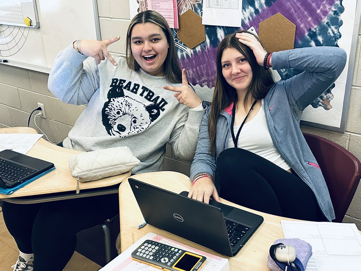 AmyRigsby8's tweet photo. Science Hill Algebra students use Curipod and Blooket during Digital Learning Day to further understand quadratics and factoring. “Connected Learning, Connected World” https://t.co/SYZLhIbjOW