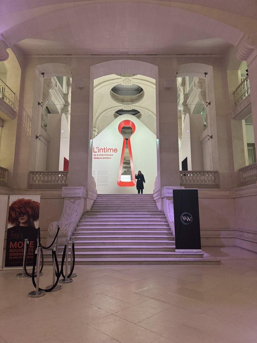 Wizard Of SoHo (🍷,🍷) (@wizardofsoho) on Twitter photo Now this is an entrance 
Weekly Wizdom takeover of the Louvre Now this is an entrance 
Weekly Wizdom takeover of the Louvre