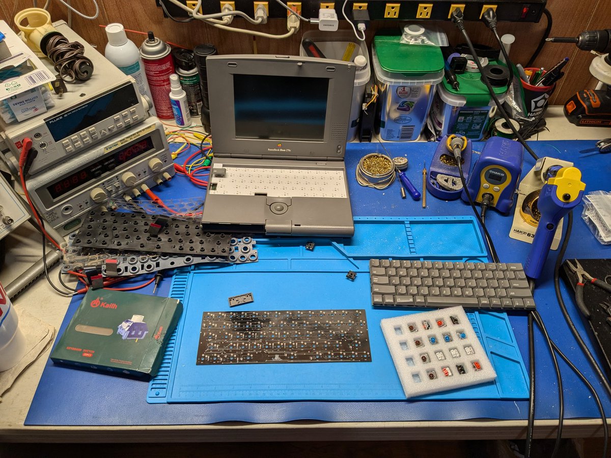 techknight tweet media