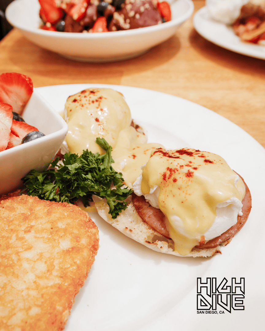 🍳🥓 WAKE UP &amp; SOAK UP THAT HANGOVER. Bloody Marys STACKED, mimosas FLOWIN’—just the way brunch should be. GET IN HERE. 🤘