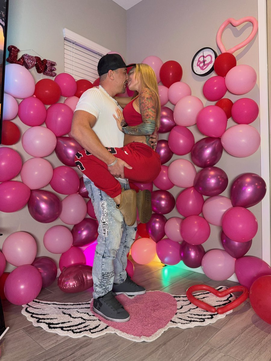 Got 2 creampies for Valentine’s Day 🥰🥰 He always gives me the best gifts <a href="/kenandrybaby/">Kenny | 🌽 Husband</a>