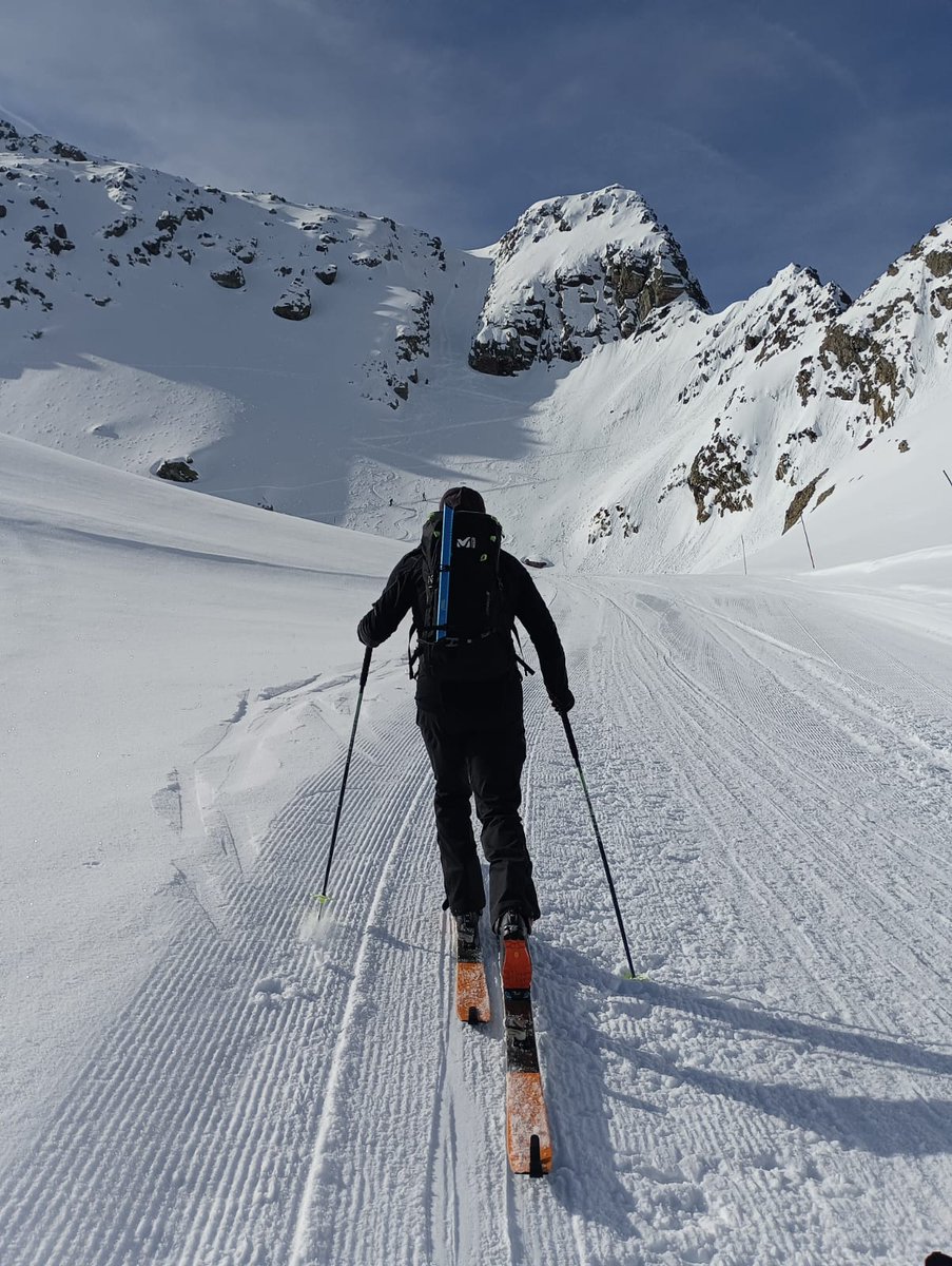 🏴‍☠️Manel Raval 1-O II*II 🇸🇳🇯🇲🎸🍉🍄☠️🥷👽💣 tweet media