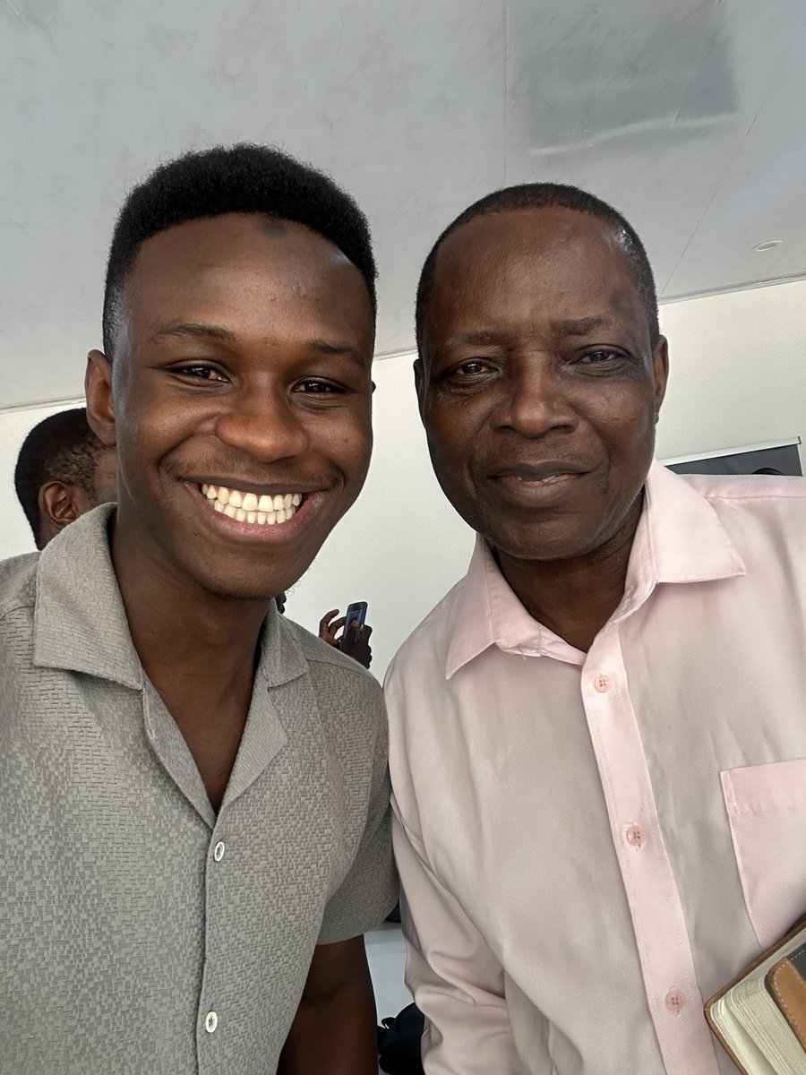 BouhariMou2199's tweet photo. Today, I had the pleasure of hosting the first session of the @TrezorAcademy Ivory Coast in Abidjan🇨🇮 for the 2nd edition.

A great time of sharing and learning about Bitcoin. See you at the next session on Saturday February 22.

Bitcoin for everyone🧡 https://t.co/oBJ6rmCUH7