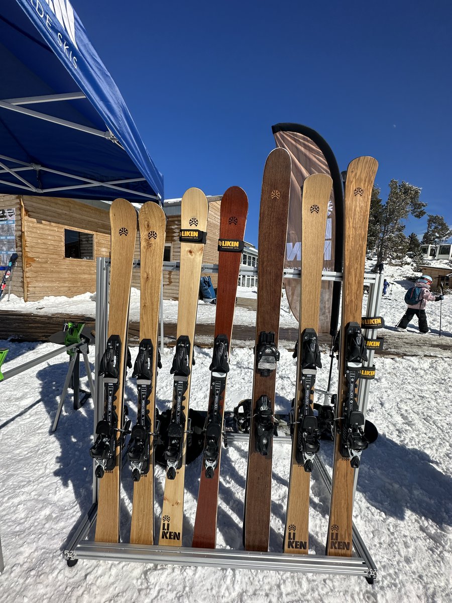 Víctor Riverola i Morera (@riverolavic) on Twitter photo Mireu quines joies, esquís fets a ma, artesanalment, son CATALANS, de la Pobla de Lillet. <a href="/LikenSkis/">Liken Skis</a>
Sempre amb el producte de casa. Mireu quines joies, esquís fets a ma, artesanalment, son CATALANS, de la Pobla de Lillet. <a href="/LikenSkis/">Liken Skis</a>
Sempre amb el producte de casa.