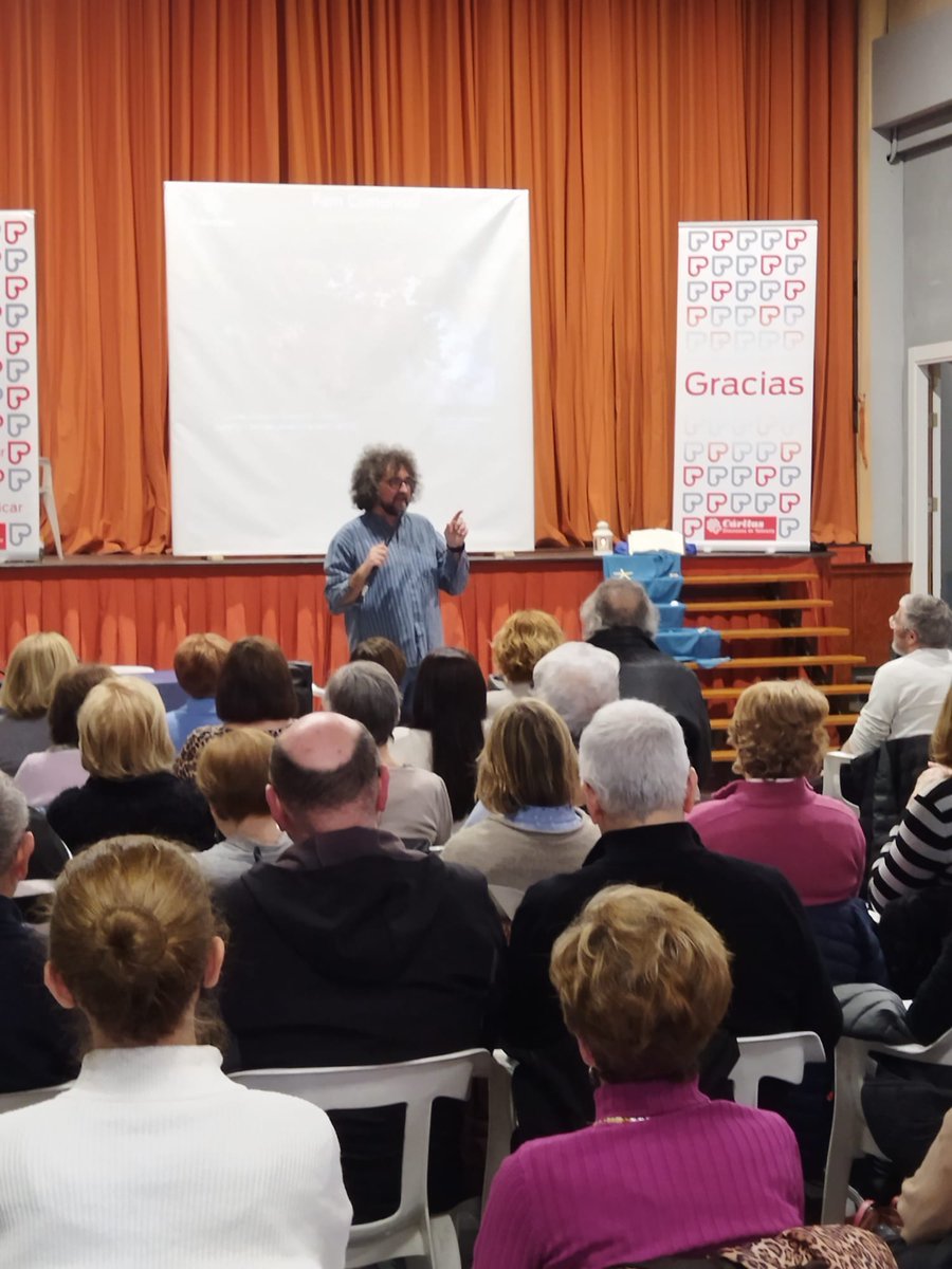 consue llopis tweet media