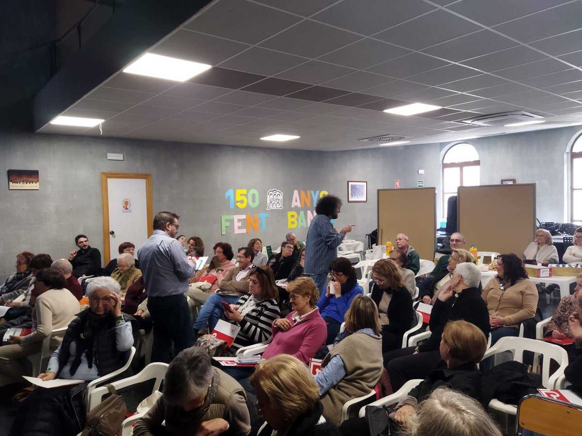 consue llopis tweet media