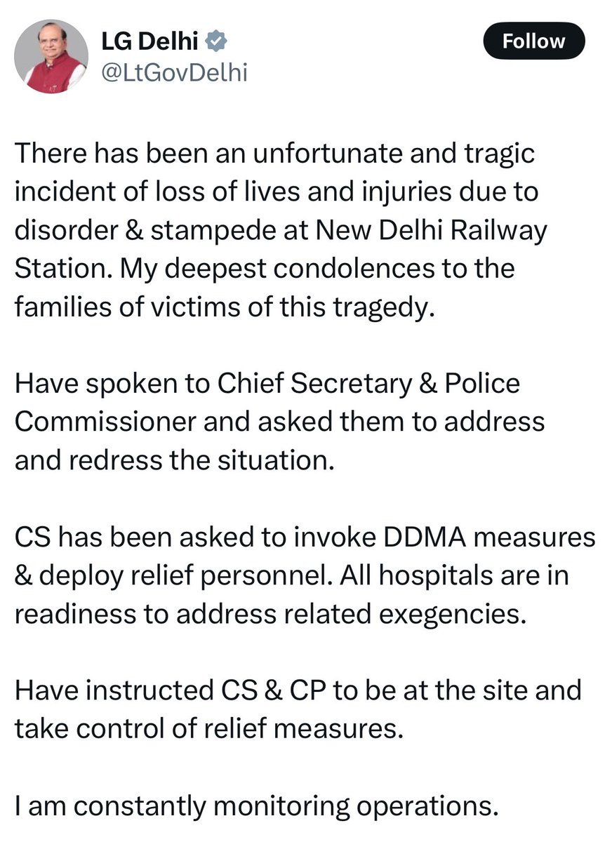Ashok_Kashmir's tweet image. रेलमंत्री महोदय कह रहे हैं कि स्थिति नियंत्रण में है। उपराज्यपाल महोदय कह रहे हैं कि हादसे कुछ लोग मारे गए हैं। 

उम्मीद है कि घायलों को उचित इलाज़ की व्यवस्था की गई होगी। जिस तरह की भीड़ आ रही है, व्यवस्थाएँ और बेहतर की जायें तो ऐसी घटनाओं को रोका जा सकता है।